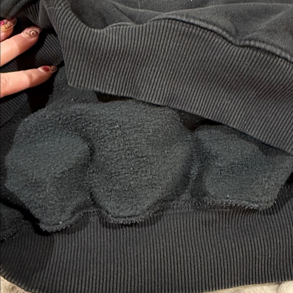 Taylor Swift black Cosmic Graphic Crewneck Sweater size large - Picture 3 of 10